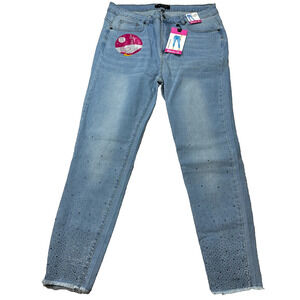 NWT Between Us Jeans Womens 16 Butt Lifter High Rise Skinny Raw Hem